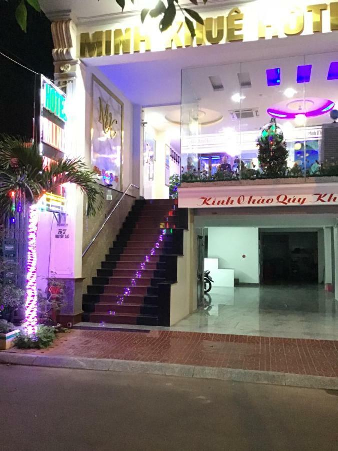 Minh Khue Hotel クイニョン エクステリア 写真